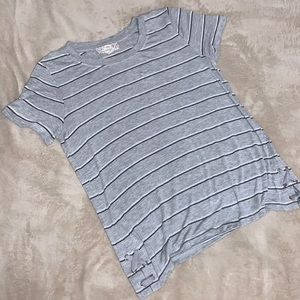 Size S gray striped shirt
